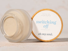 Afbeelding in Gallery-weergave laden, Switching off | Face Cleaning Balm